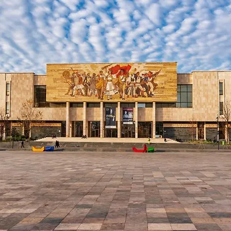 Modern Center 아파트 *